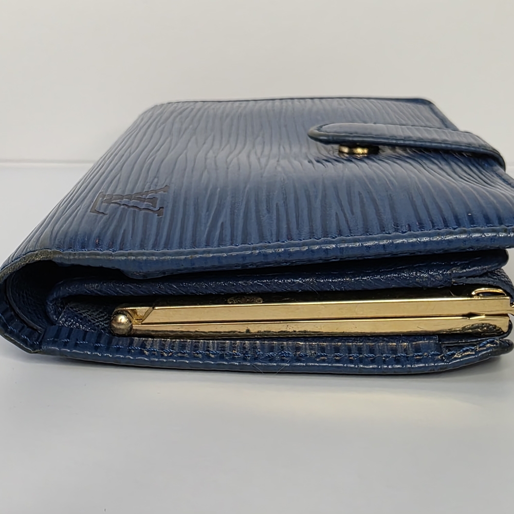Louis Vuitton Epi Kisslock Wallet - Picture 3 of 9